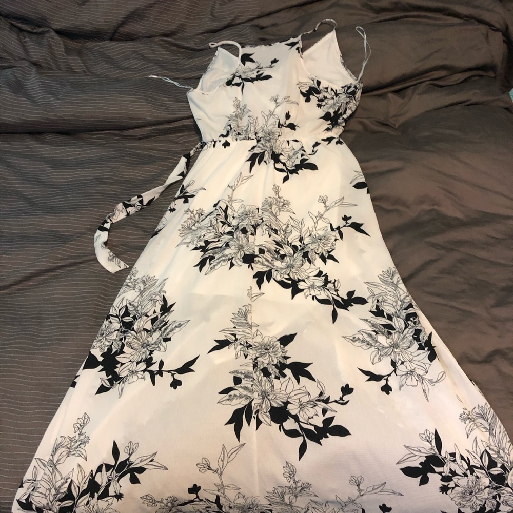 Faux wrap high-low black and white dress XL